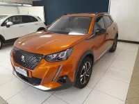 Peugeot 2008 Allure Pack 1.2 Puretech 100 cv